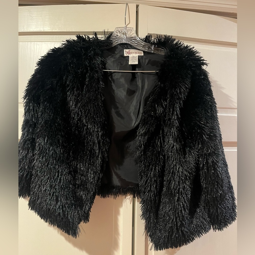 Cotton Emporium Girls L (12/14) black Faux fur jacket